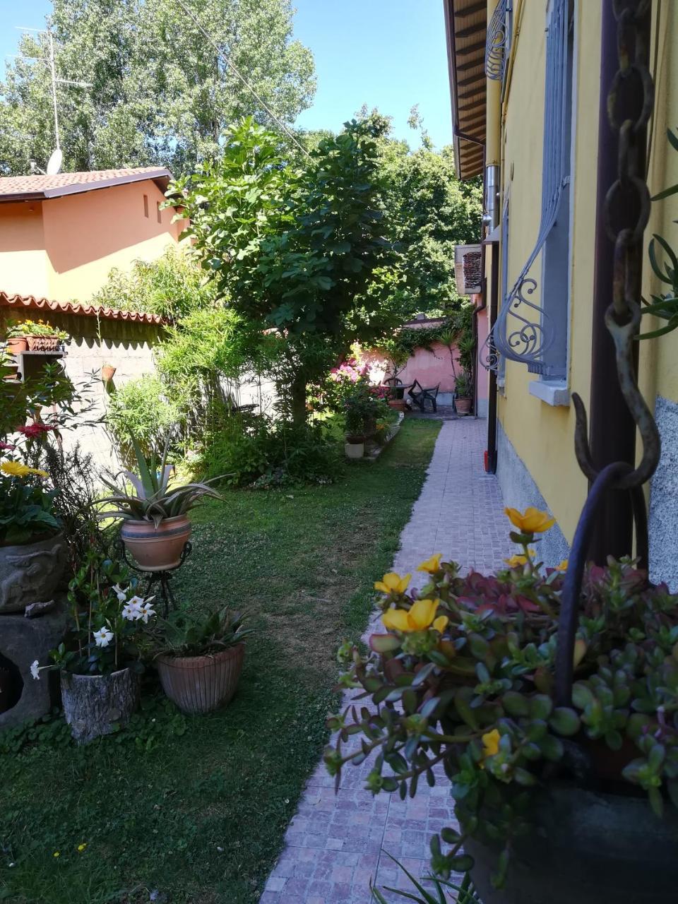 Bergamo Bassa Bed & Breakfast Exterior foto